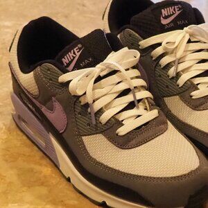 Nike Air Max 90